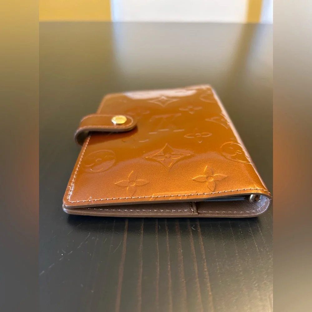 Louis Vuitton Vernis BRONZE agenda pm EUC with COA - Picture 11 of 14
